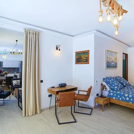 Deluxe 70qm. Toller Blick, Super Ausstattung *